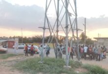 30-year-old electrocuted to dɛath in Kumasi after climbing high tension pole
